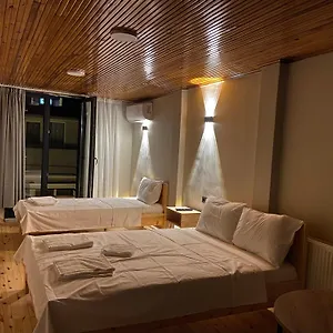 Hotel La Perato, Estambul