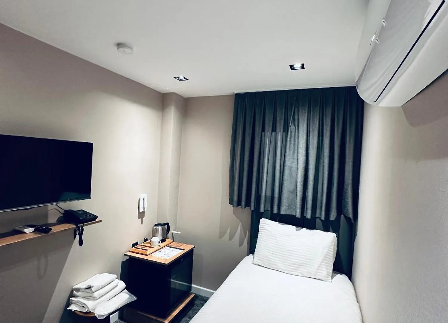 Reexe Istanbul Hotel 0*,  Turkey