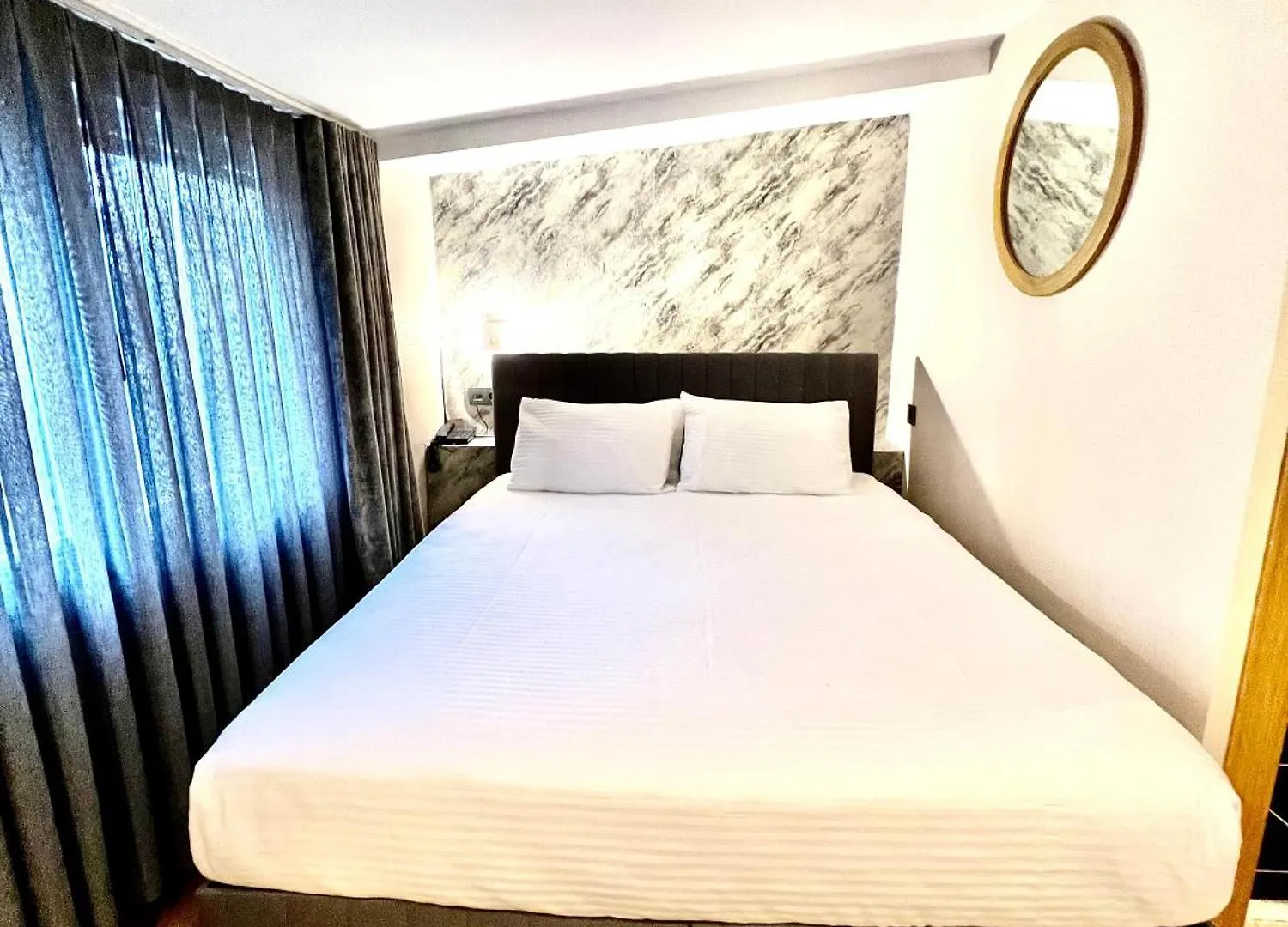 Reexe Istanbul Hotel